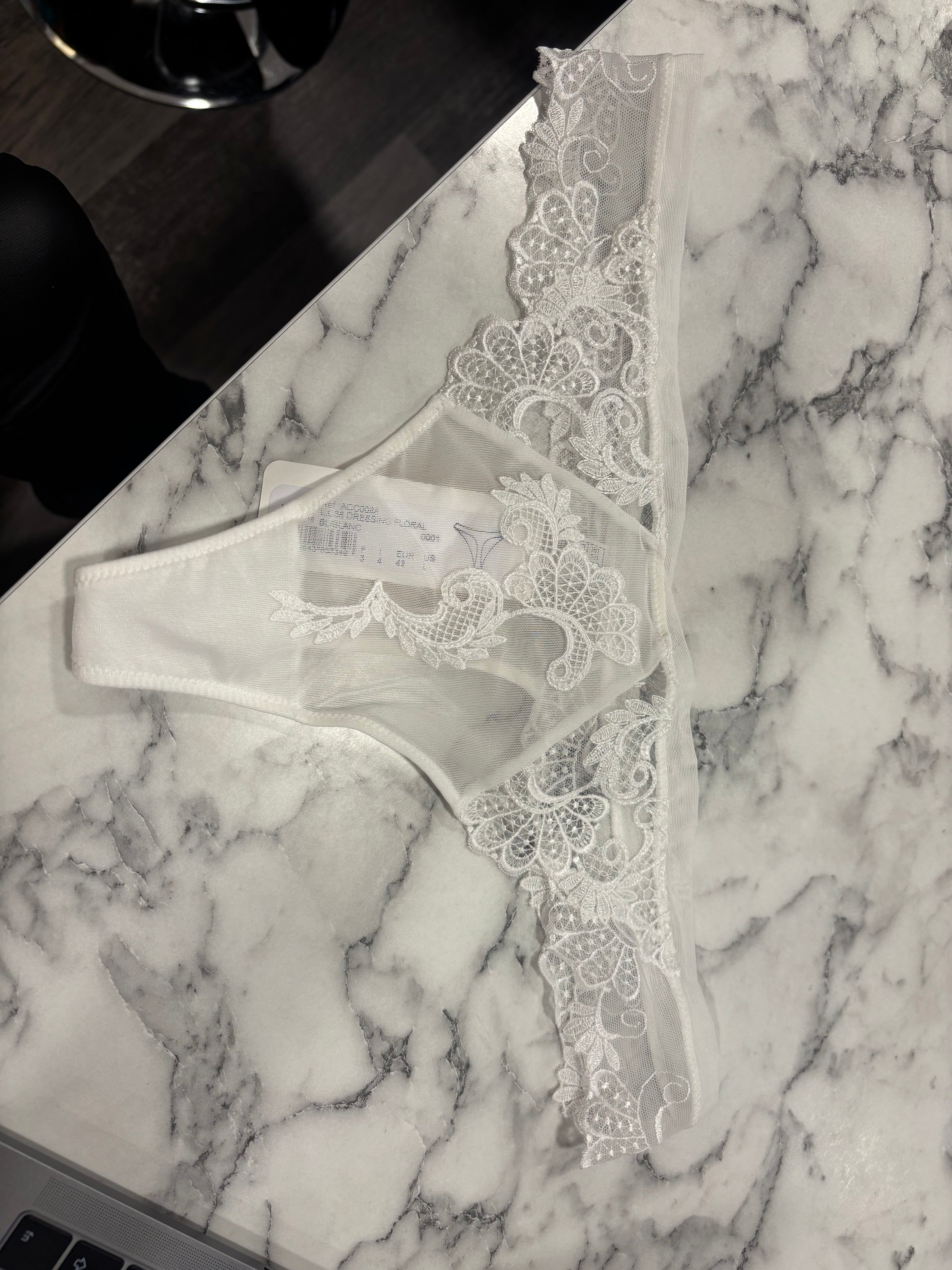 LISE CHARMEL white lace thong